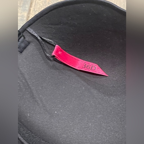 NWT Maidenform Women’s Demi Coverage Solid Black Underwire Strapless 36D #09458 - Picture 6 of 10